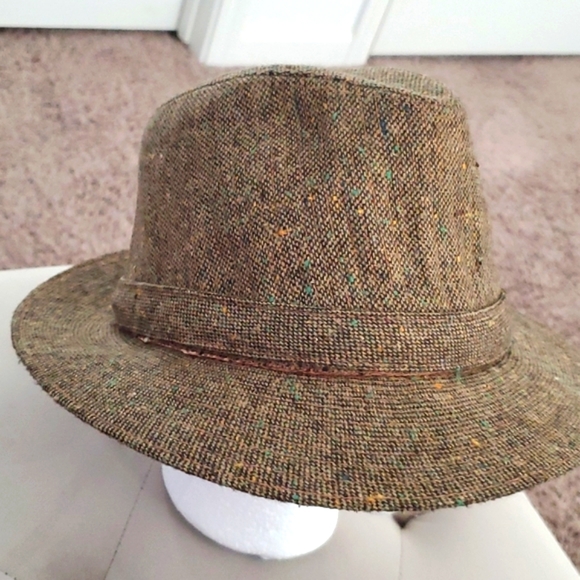 Totes vintage hat - Picture 7 of 9